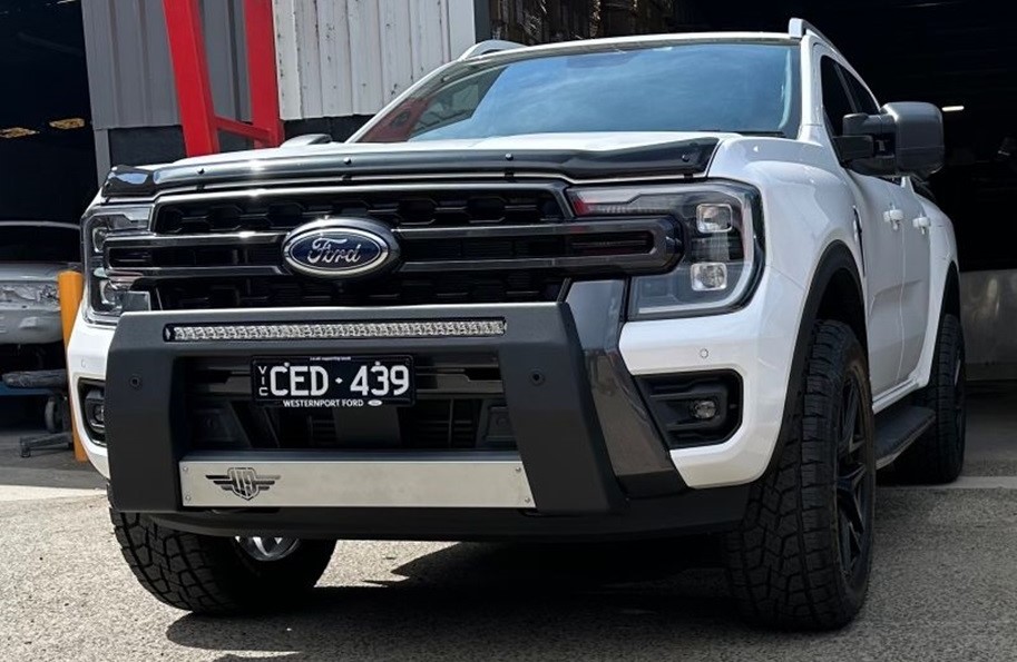 Ford Everest nudge bar